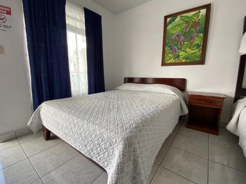 Hotel Alicia La Fortuna Esterno foto